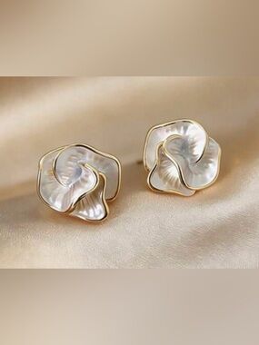 Gold&Silver Floral Earrings